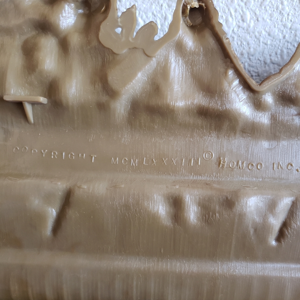 Vintage Secret Supper Carved Detailed Wall Decor Homco # - Picture 3 of 16